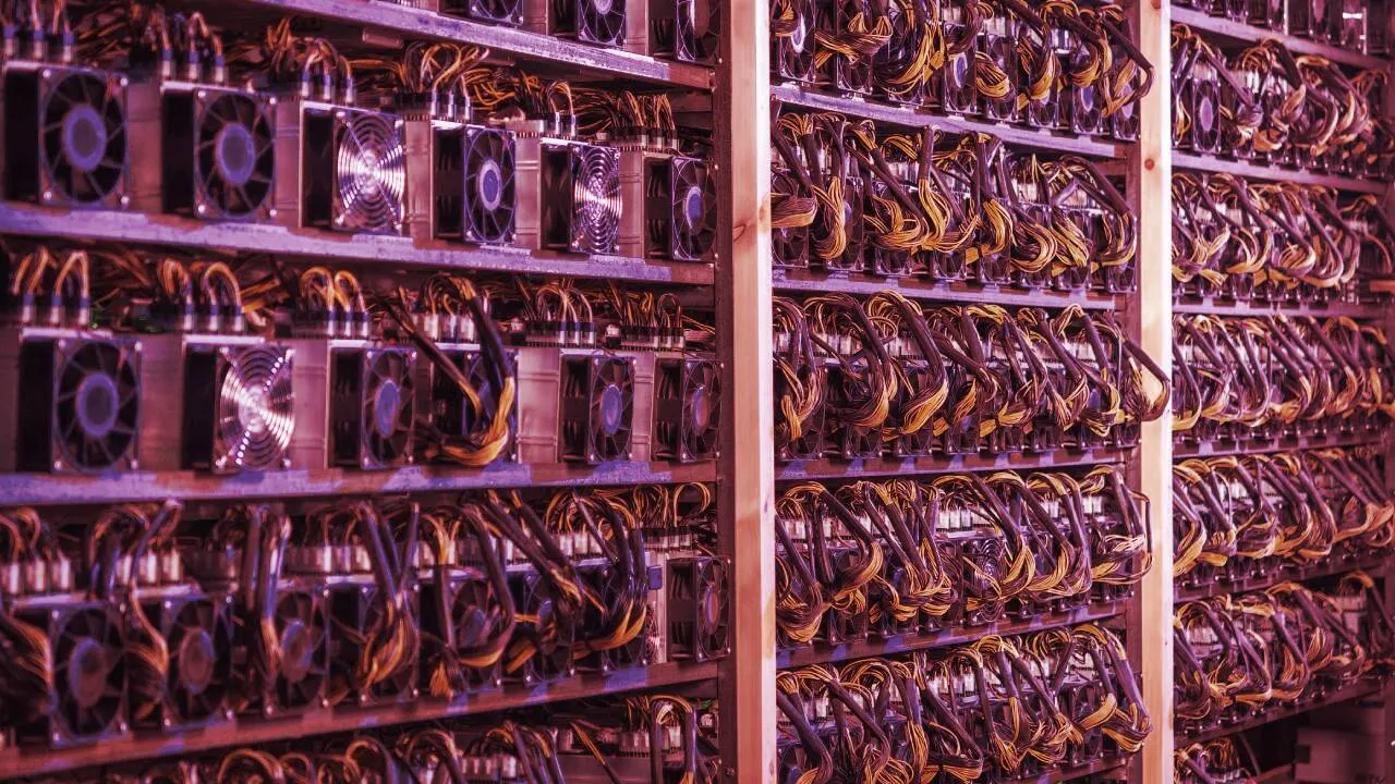 What is a Bitcoin mining farm